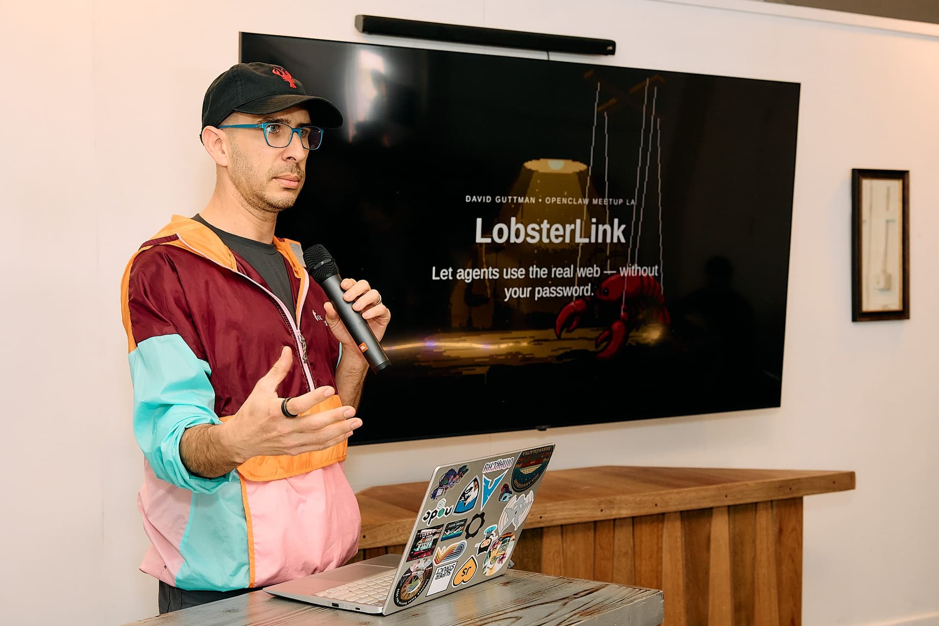 David Gutman presenting Lobsterlink at the OpenClaw LA Meetup #3